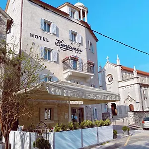 https://benjamin-hotel.hotels-in-trogir.com